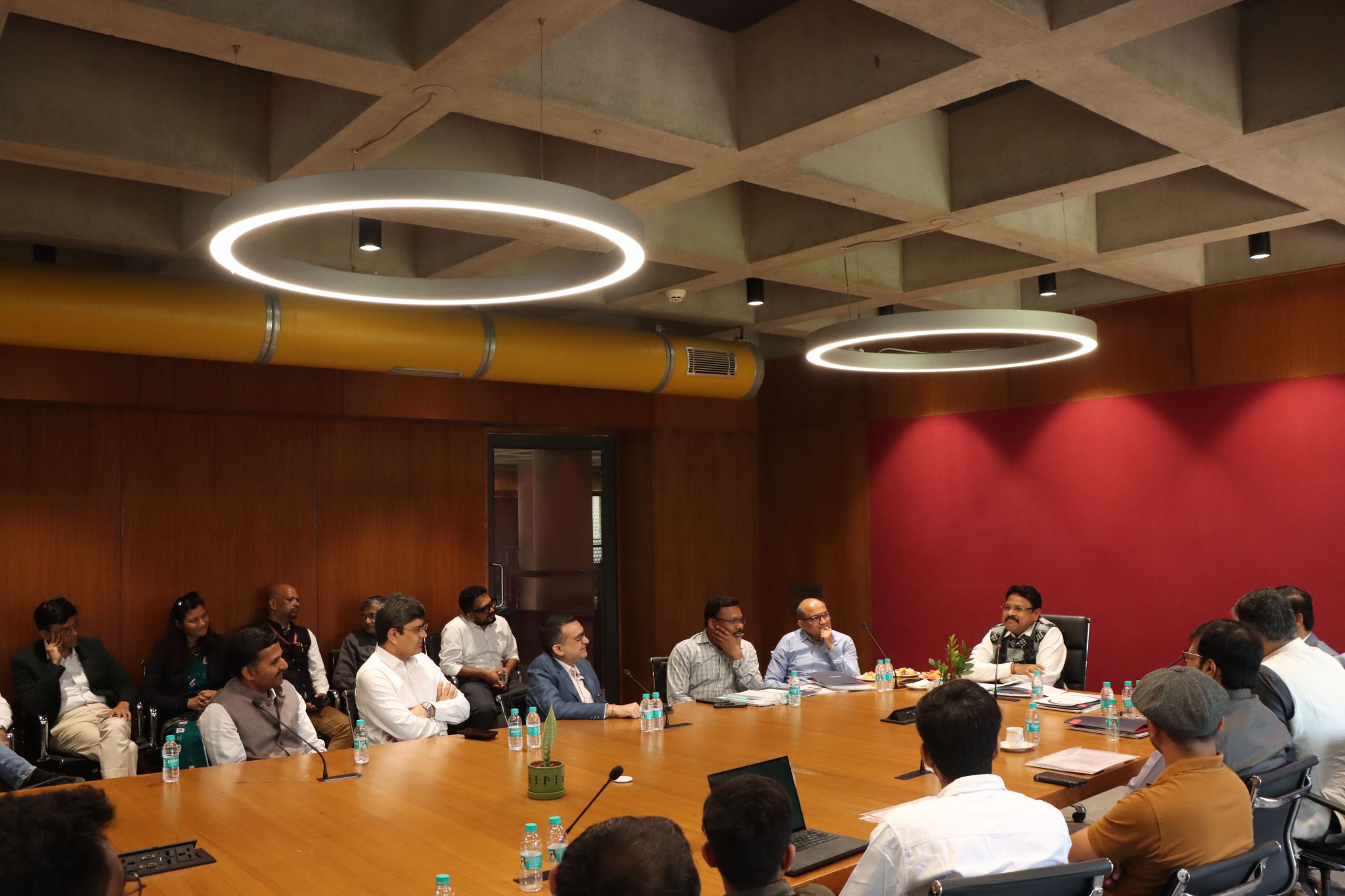 Dr Mukesh Mahaling, Hon'ble Cabinet Minister of Health and Family Welfare, Parliamentary Affairs, and Electronics and Information Technology, government of Odisha, visited i-Hub Gujarat