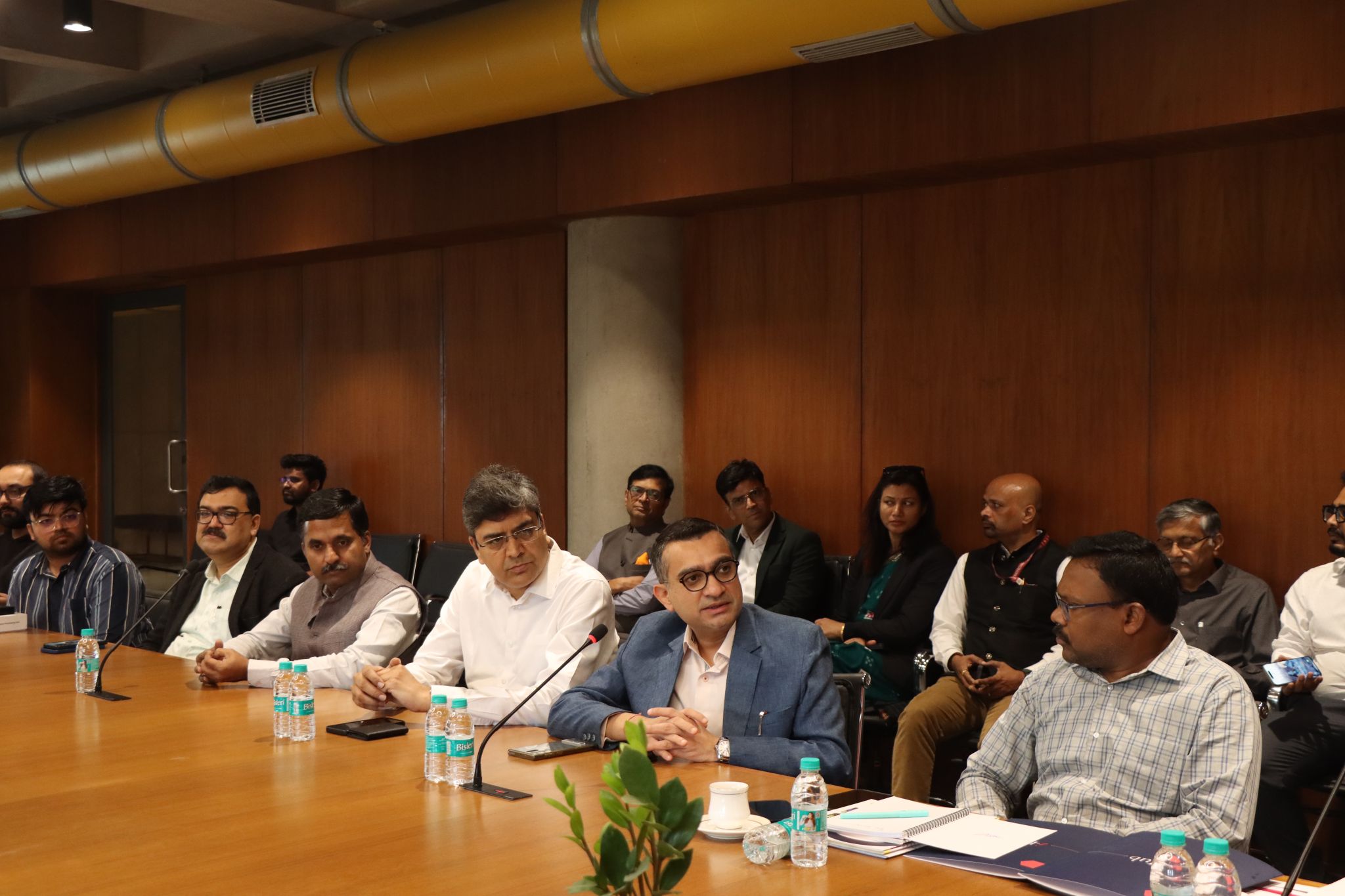 Dr Mukesh Mahaling, Hon'ble Cabinet Minister of Health and Family Welfare, Parliamentary Affairs, and Electronics and Information Technology, government of Odisha, visited i-Hub Gujarat