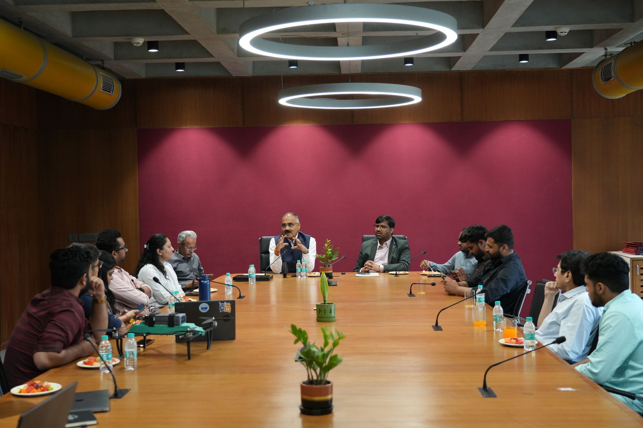 Dr. Shamsher Singh IPS visited i-Hub Gujarat