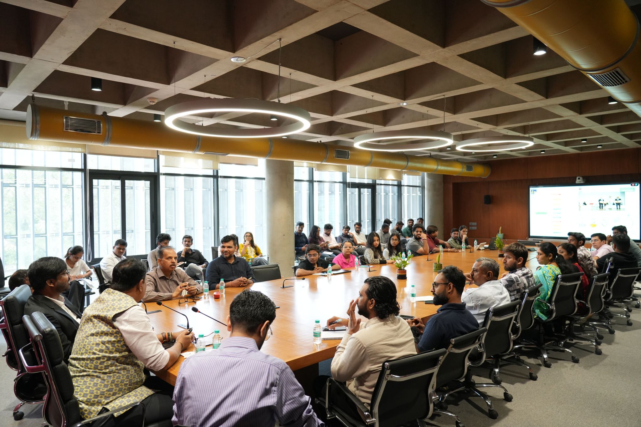 i-Hub Gujarat Explores IP and Technology Commercialization with Industry Experts