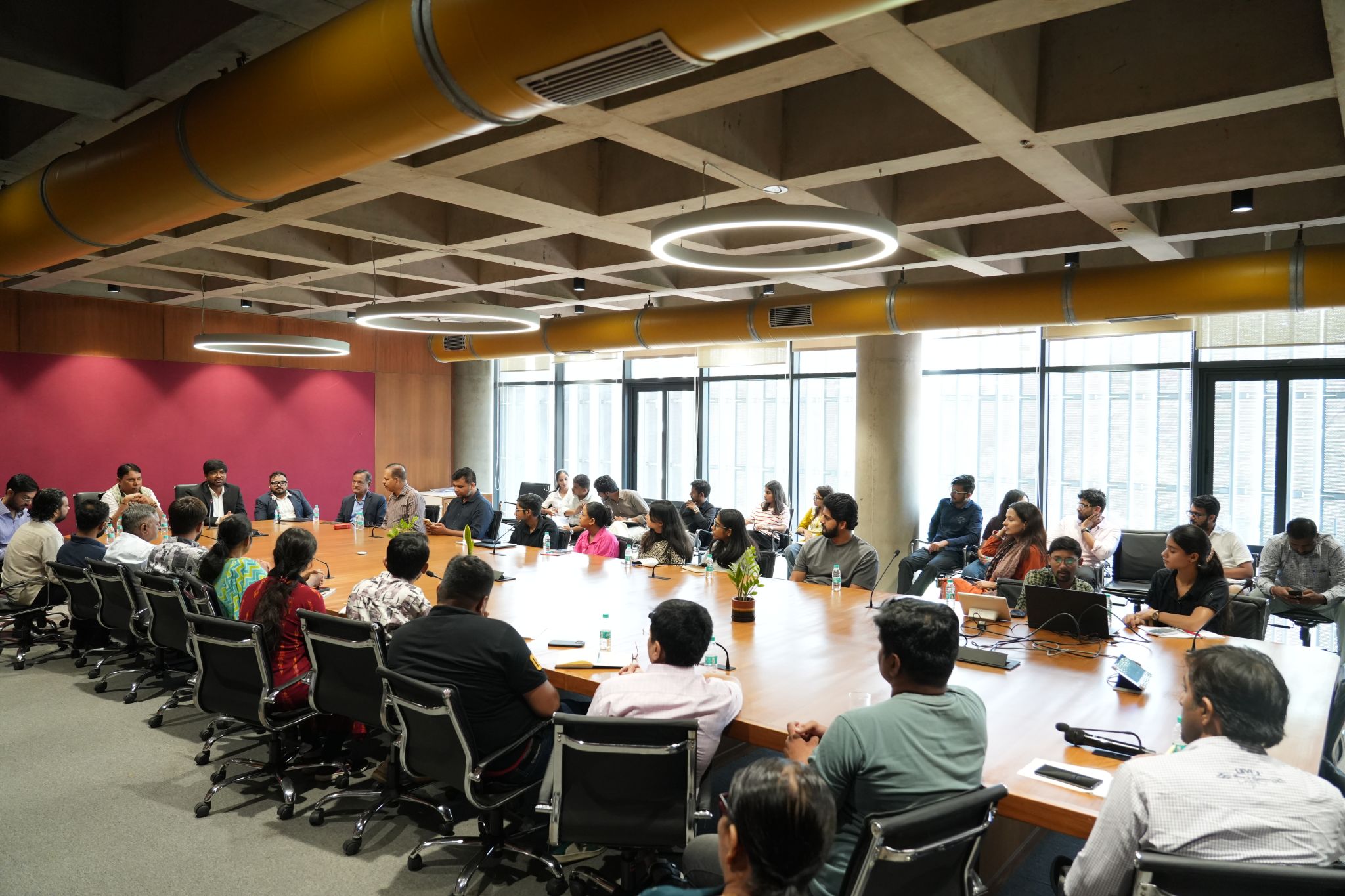 i-Hub Gujarat Explores IP and Technology Commercialization with Industry Experts