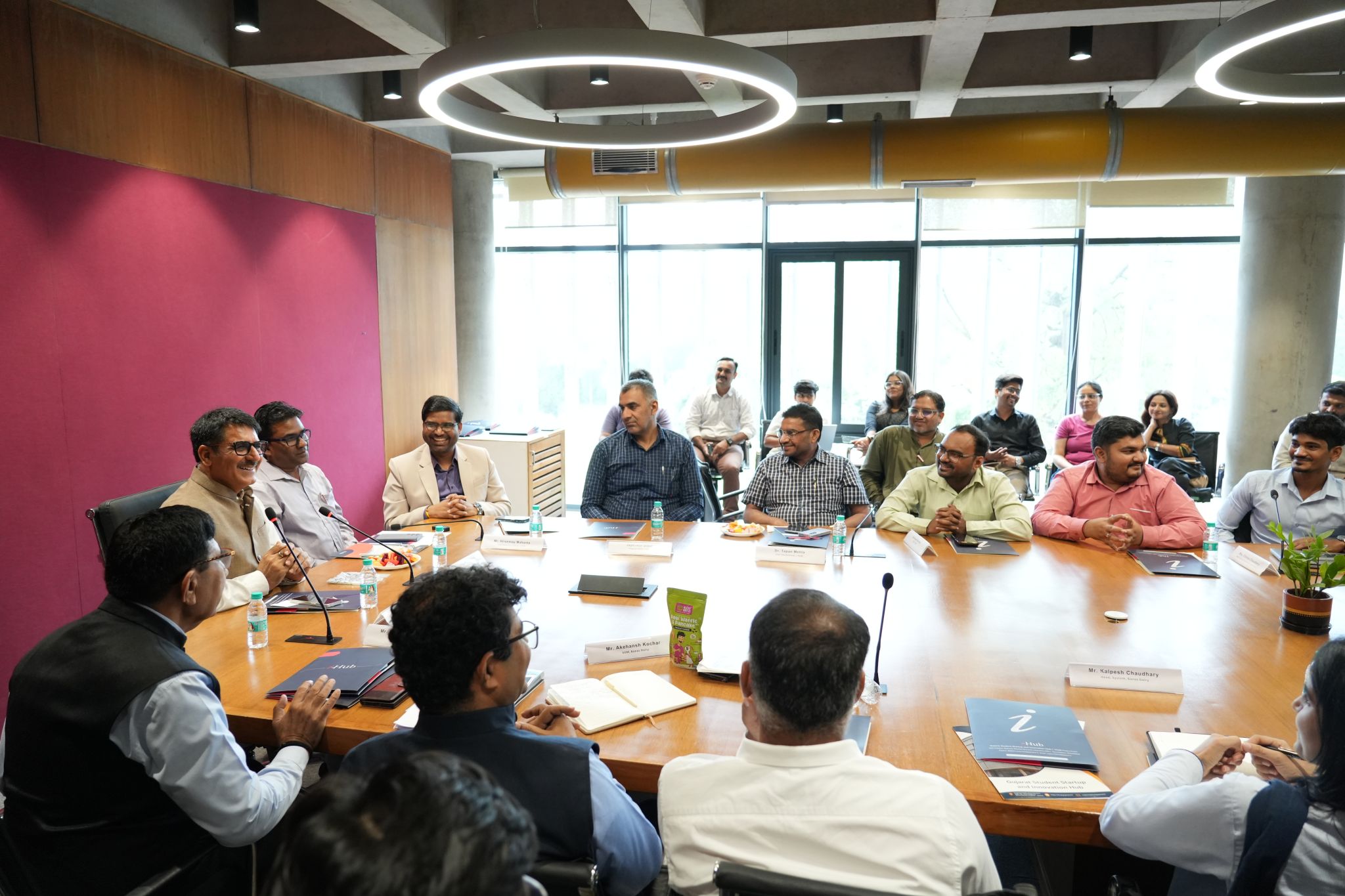 i-Hub Gujarat Hosts Hon’ble Speaker Shri Shankar Chaudhary and Banas Dairy Leadership