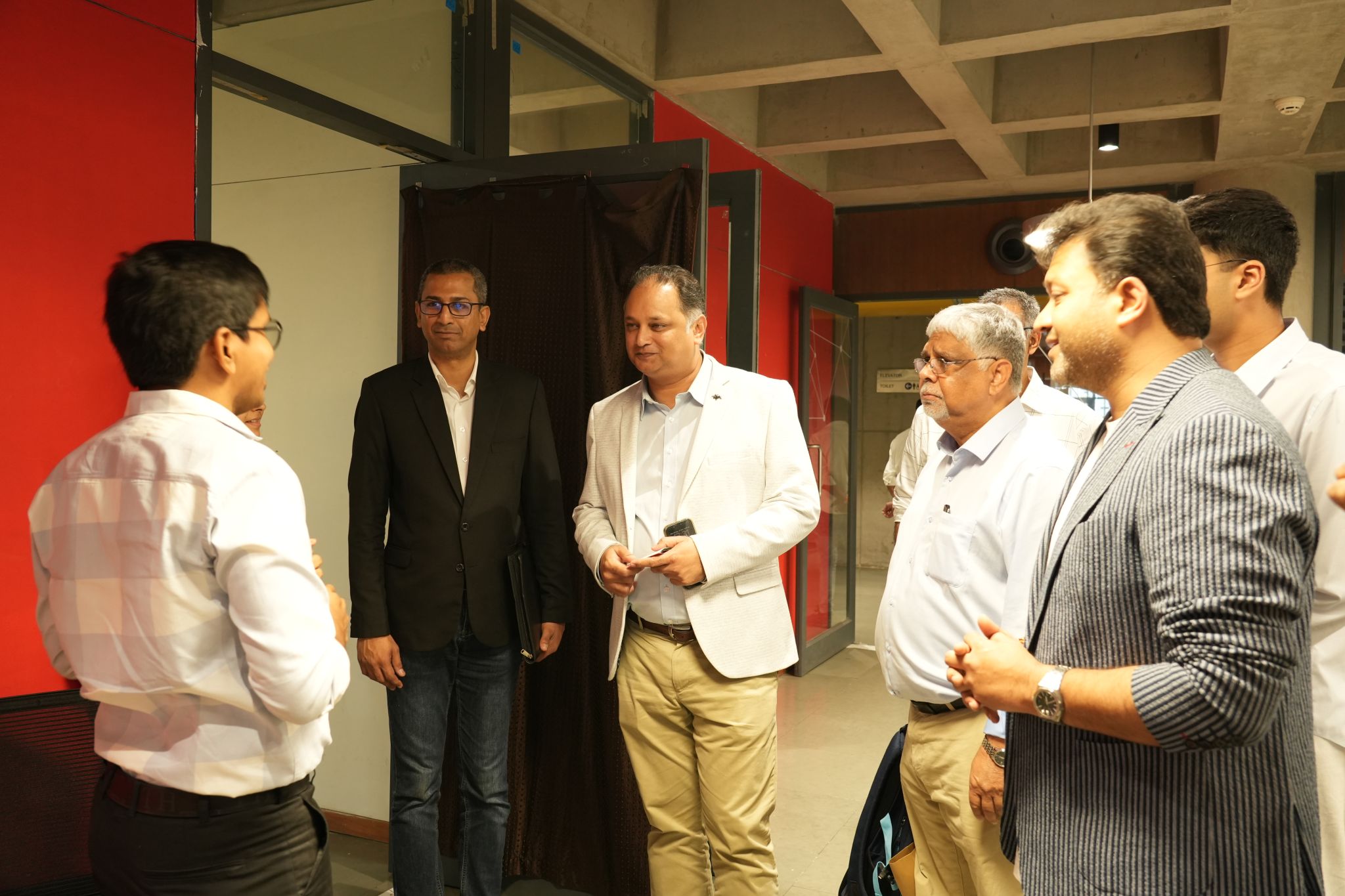Hon’ble Minister from Mauritius Visits i-Hub Gujarat
