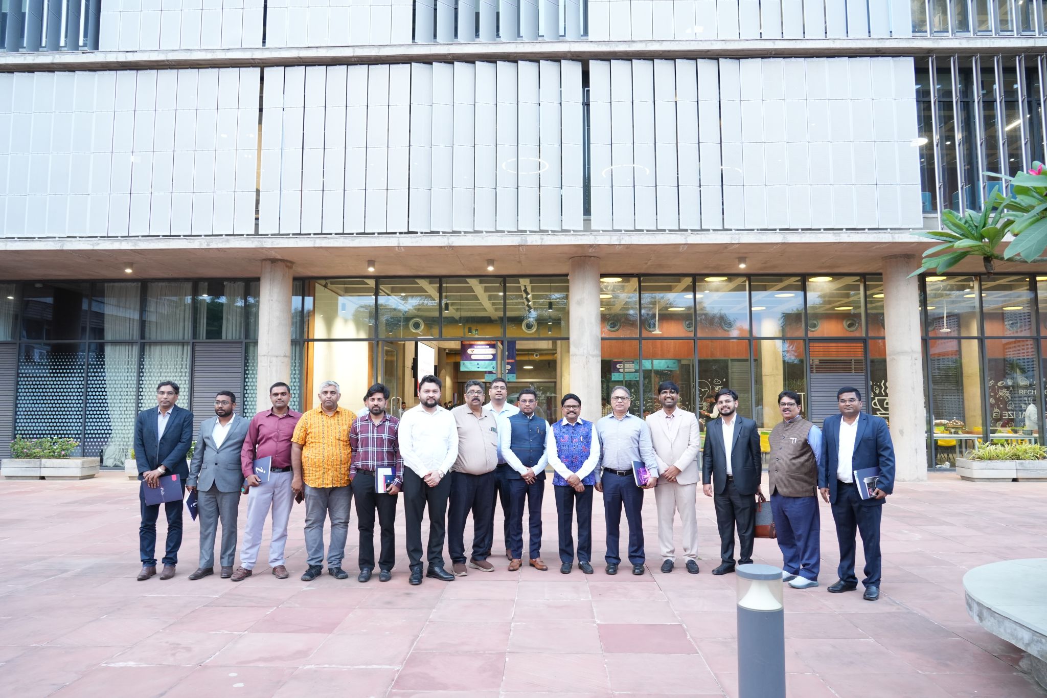 i-Hub Gujarat Hosts Hon’ble Odisha Minister Dr. Mukesh Mahaling and IT Department Delegation