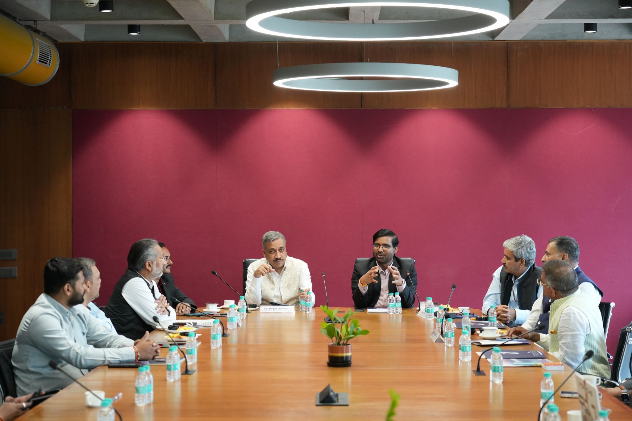i-Hub Gujarat Welcomes Senior IFS Delegation for Innovation Ecosystem Engagement