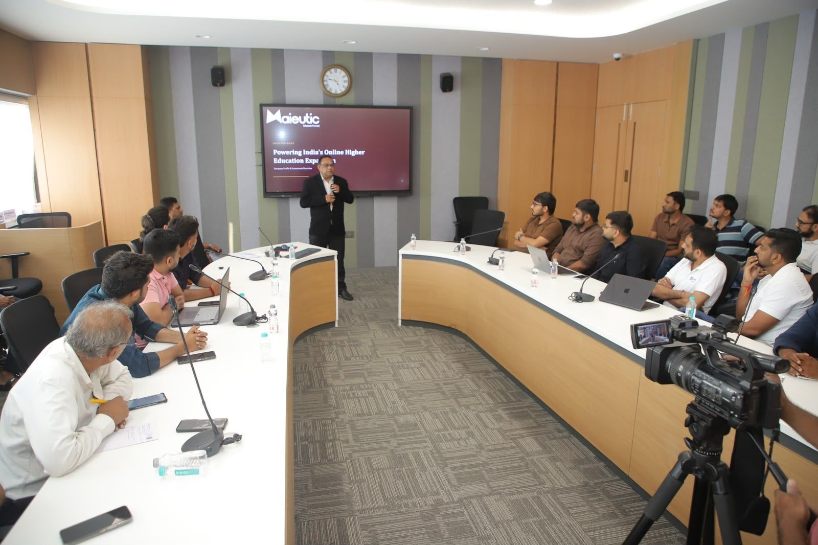 i-Hub Gujarat and SGCCI Host Startup Demo Day to Ignite Entrepreneurial Journeys